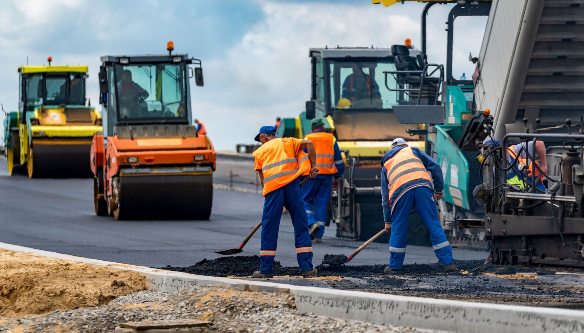 Reliable asphalt construction services in Hampton, VA for various projects.